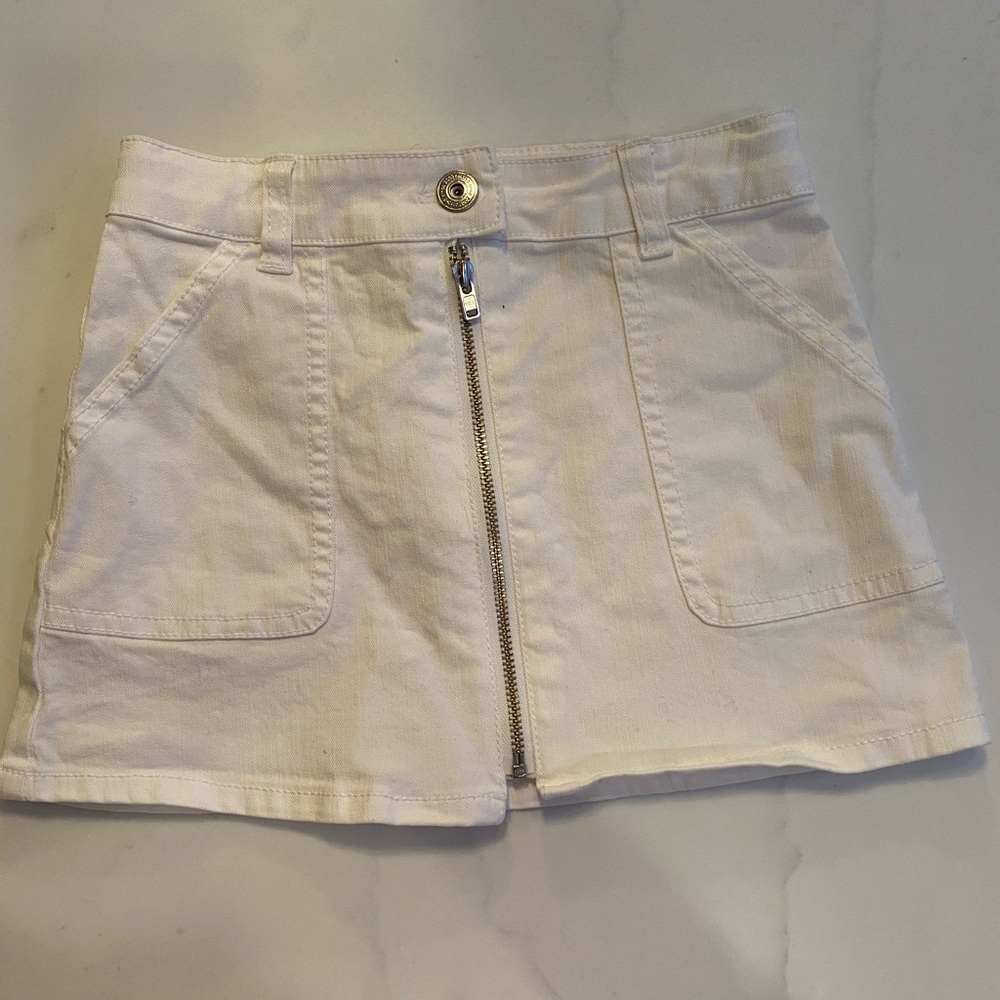 Cute girls mini skirt